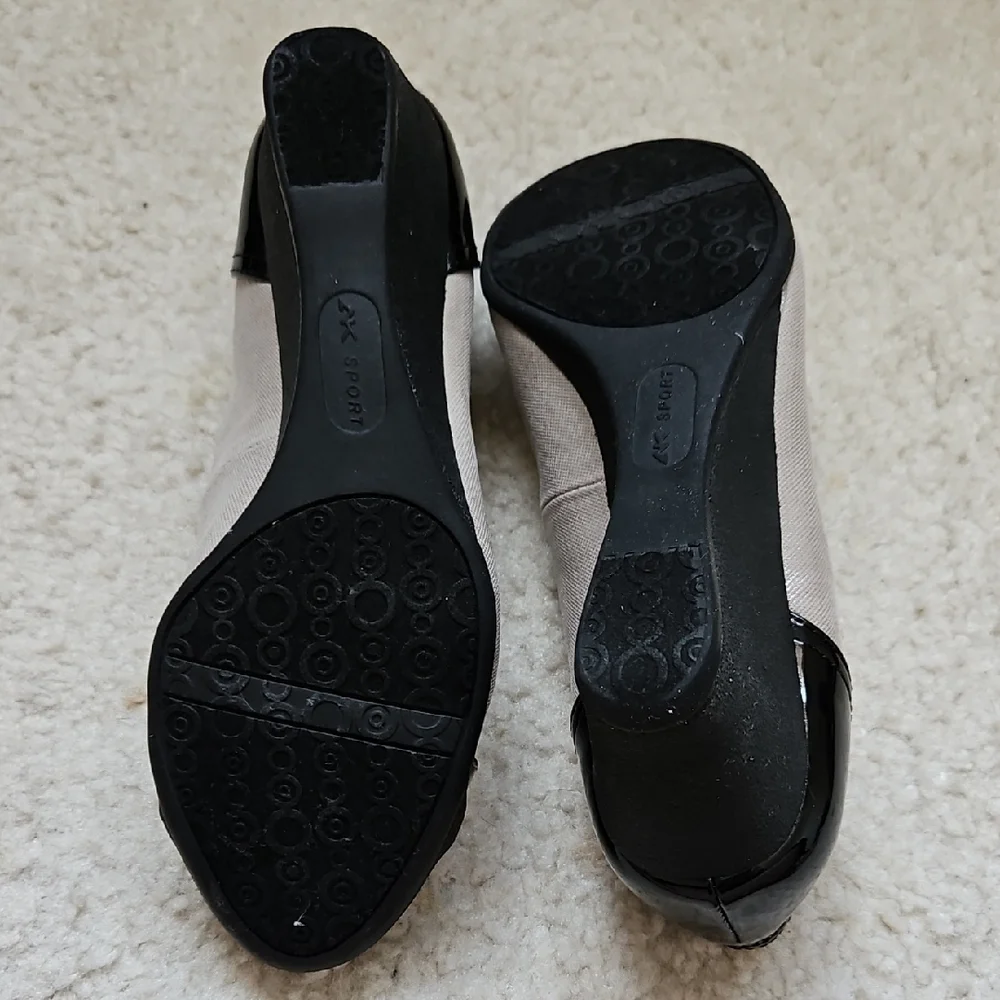 Ann KLIEN Women's Black and Silver Wedge Shoes - Picture 7 of 9